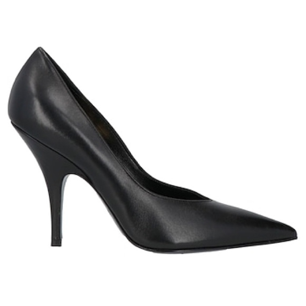Patrizia Pepe Black Leather Pumps in Size 39